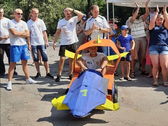Тимбилдинг гонки
